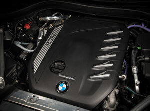 bmw-X3-Engine