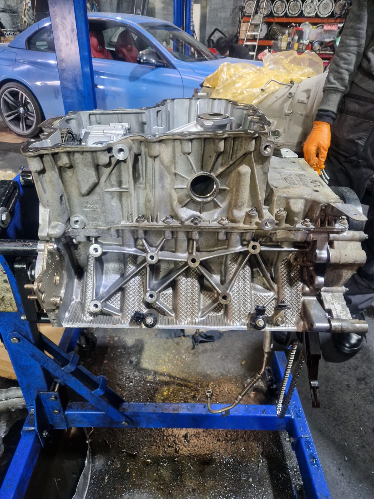 S63 lower crankcase view.