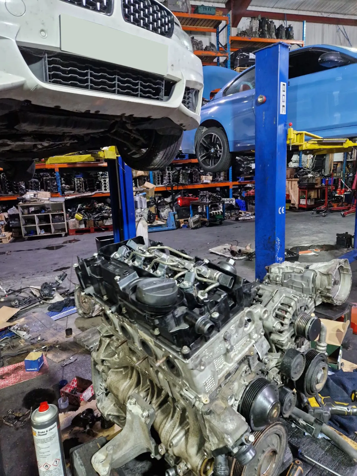 Complete BMW N47 engine on pallet